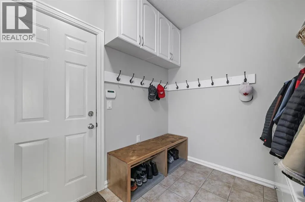 1458 Strathcona Drive SW