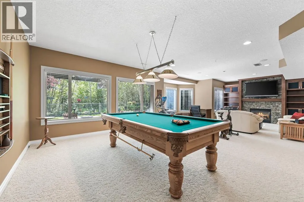 1458 Strathcona Drive SW