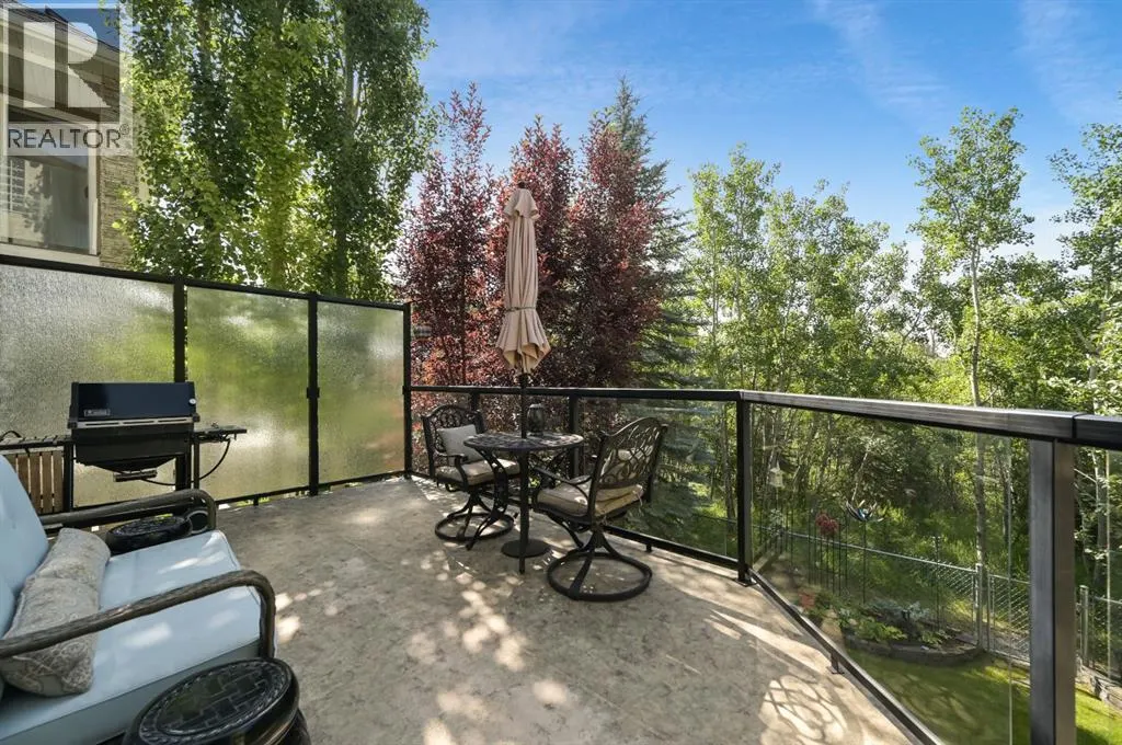 1458 Strathcona Drive SW