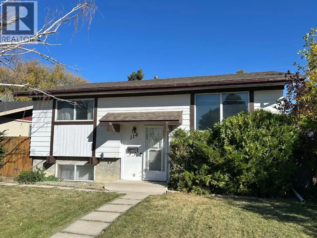114 Eagle Road N