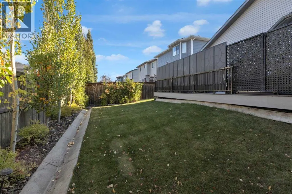 266 Canals Circle SW