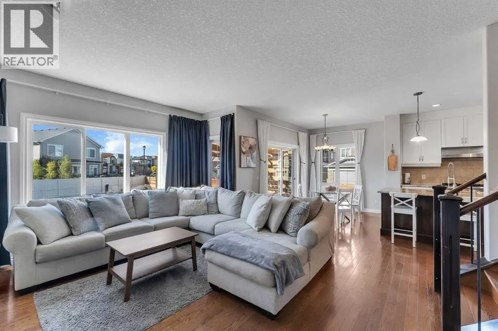 101 Bayside Court SW