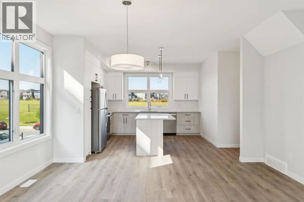 110, 400 Belmont Street SW