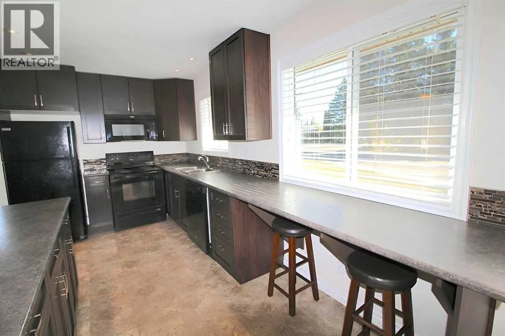 2 Forest Close