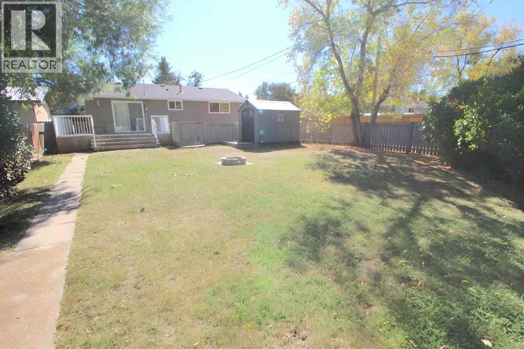 2 Forest Close