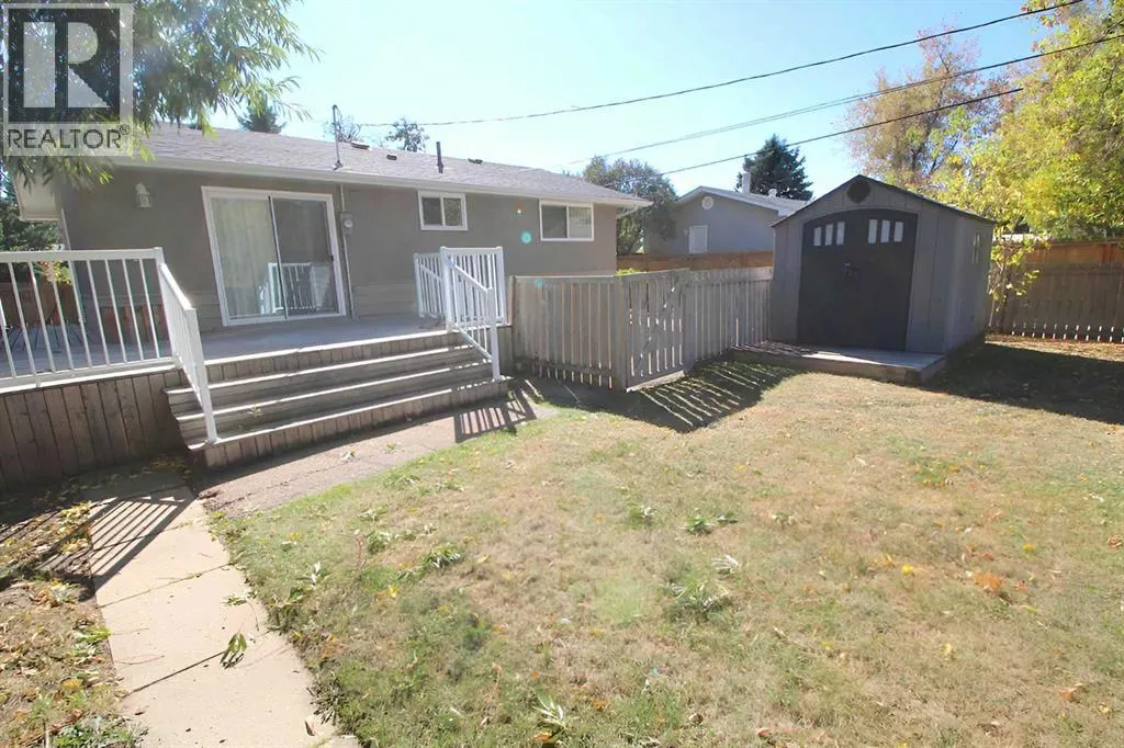 2 Forest Close
