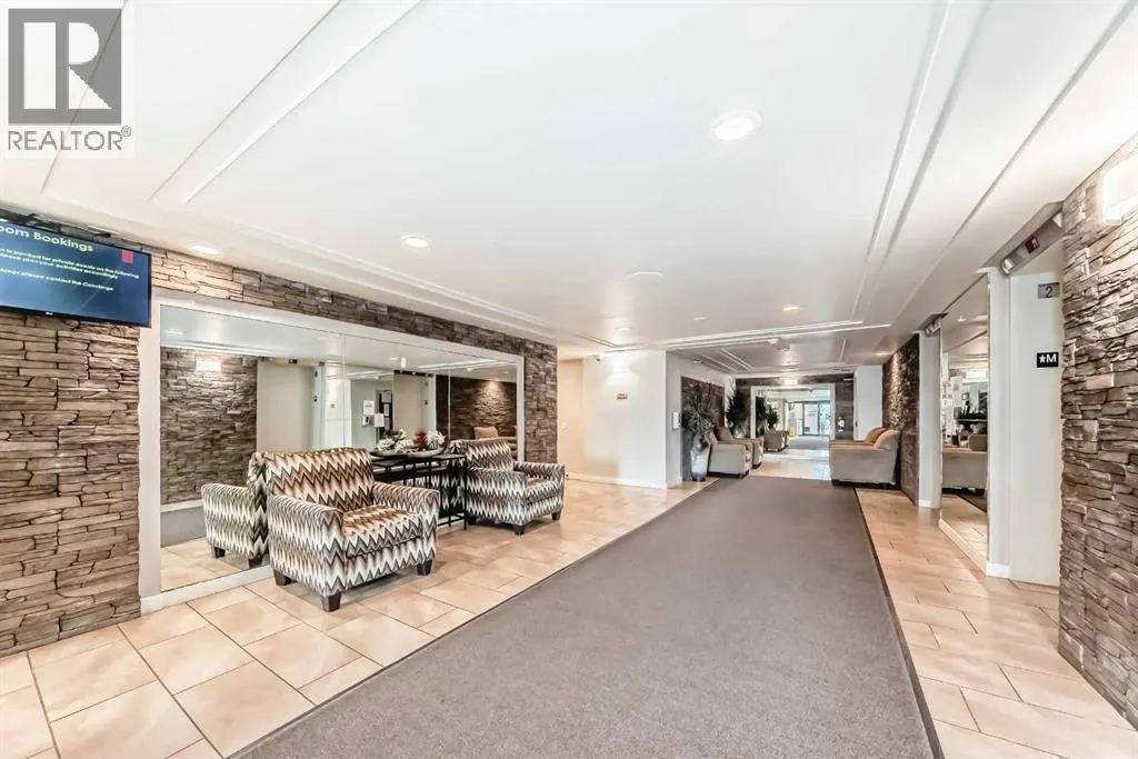 102, 9800 Horton Road SW