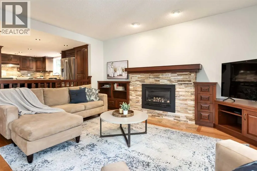 4 Wood Willow Place SW