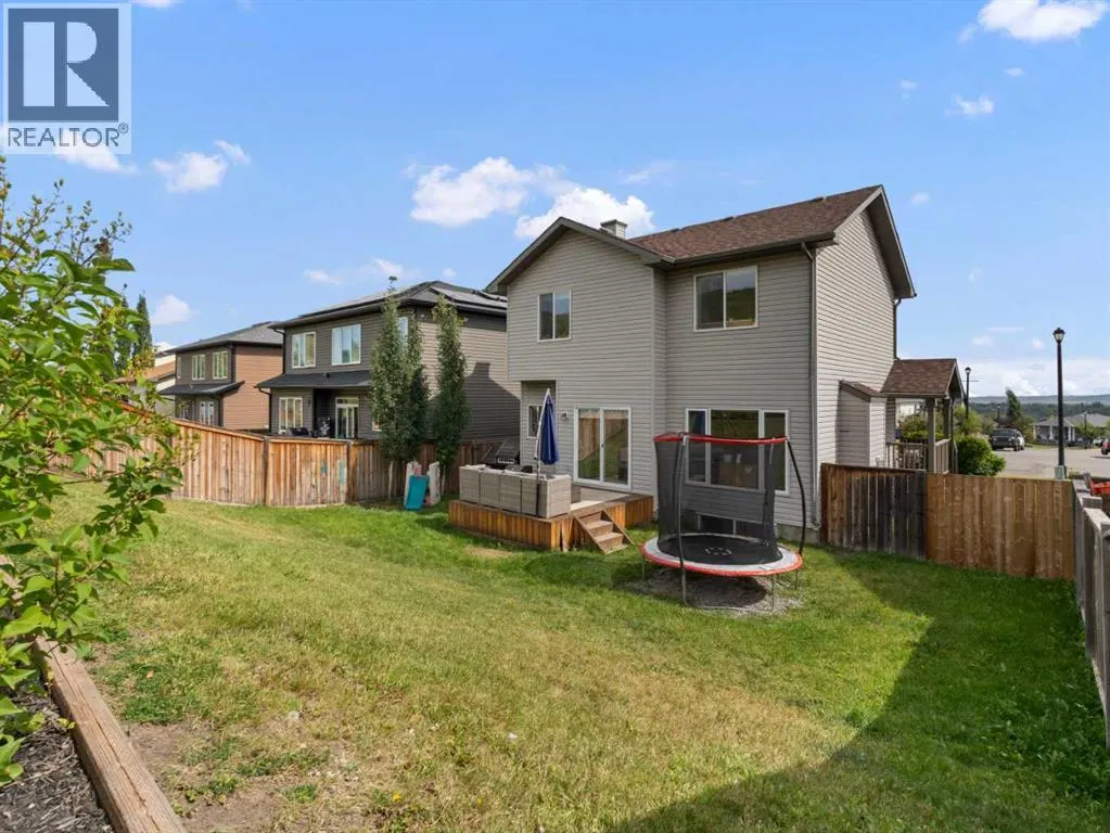 502 Sunrise Hill SW