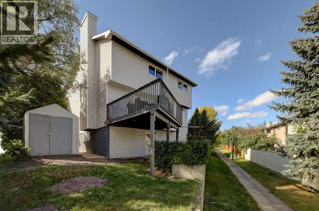 139 Berkshire Place NW