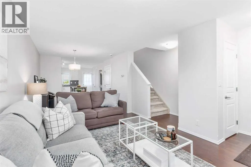 303, 339 Viscount Drive