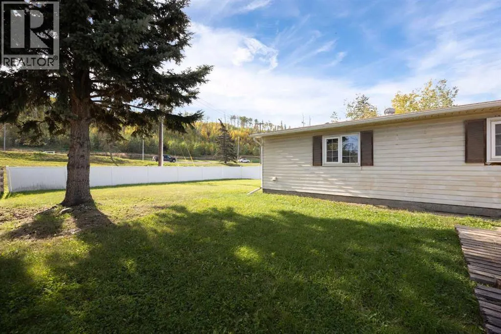 13 Saunderson Avenue