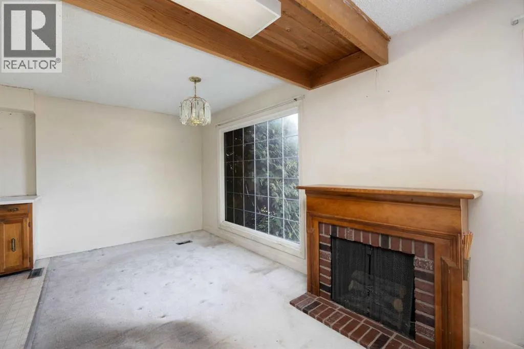 13 Saunderson Avenue