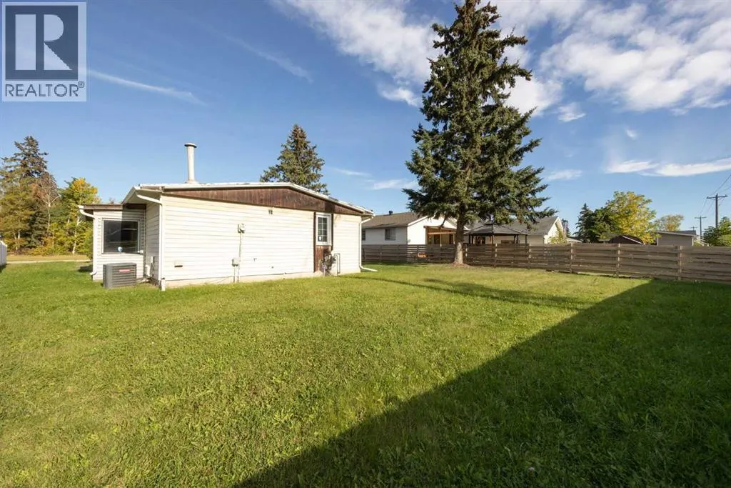 13 Saunderson Avenue