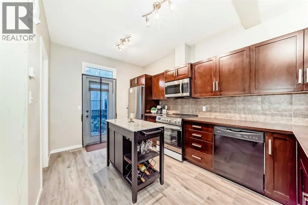 49 New Brighton Point SE