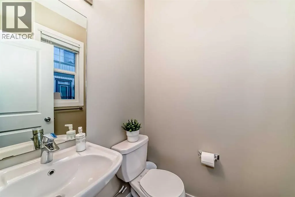 49 New Brighton Point SE