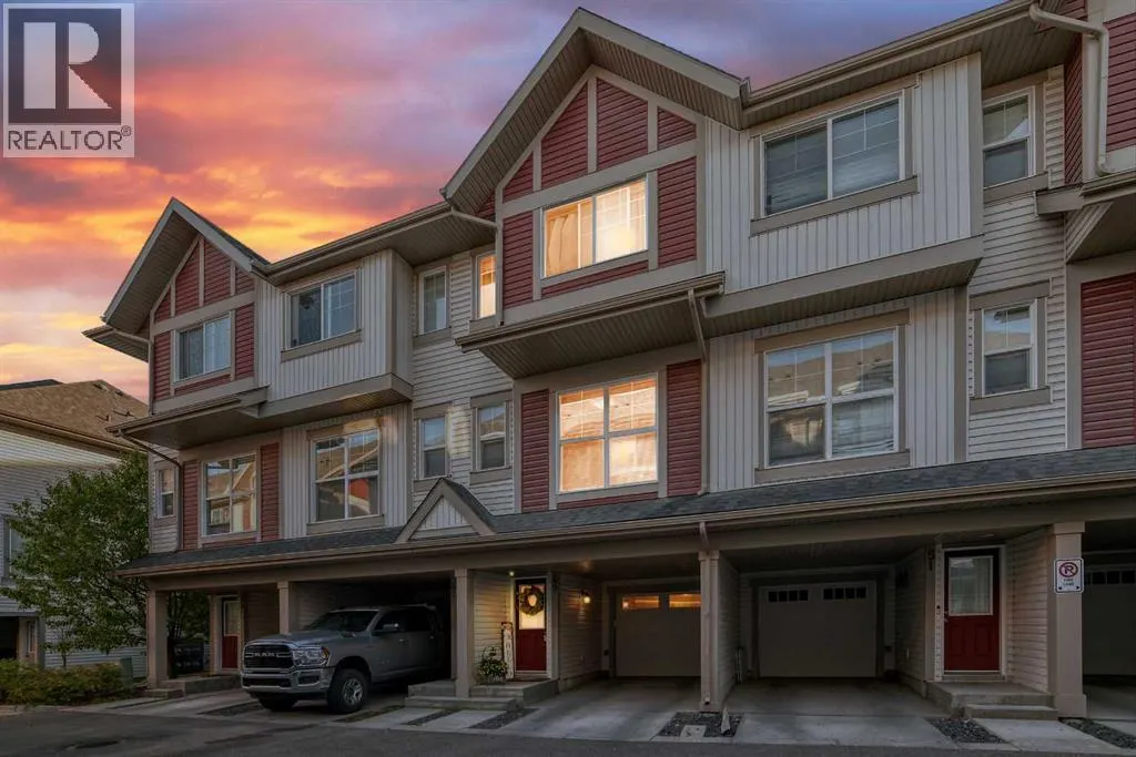 49 New Brighton Point SE