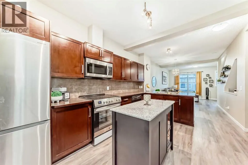 49 New Brighton Point SE