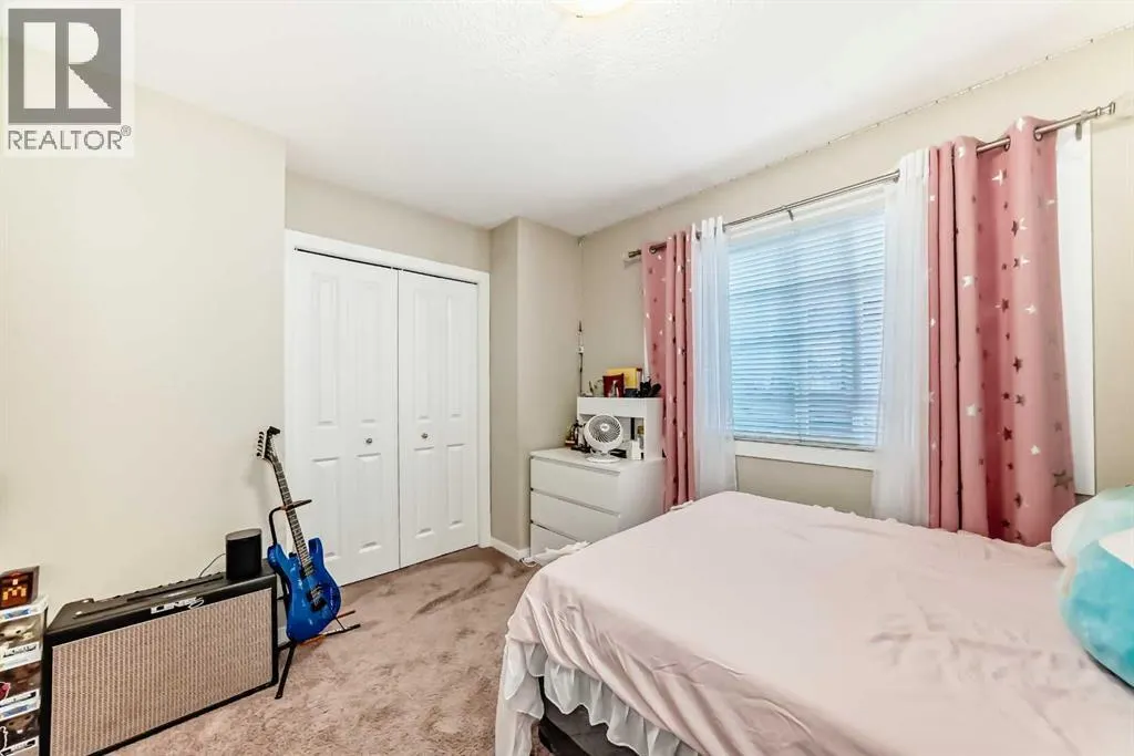 49 New Brighton Point SE