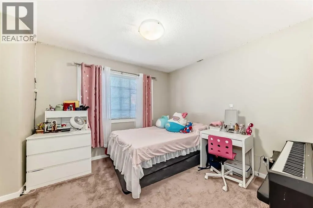 49 New Brighton Point SE