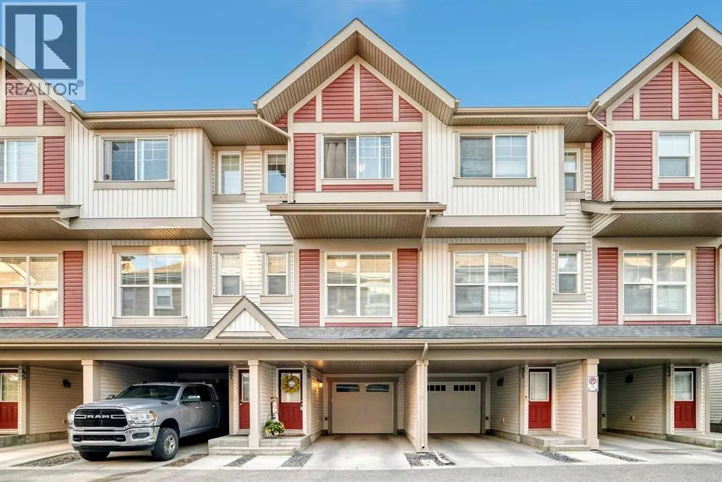 49 New Brighton Point SE
