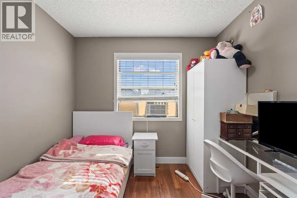 199 Cranberry Close SE