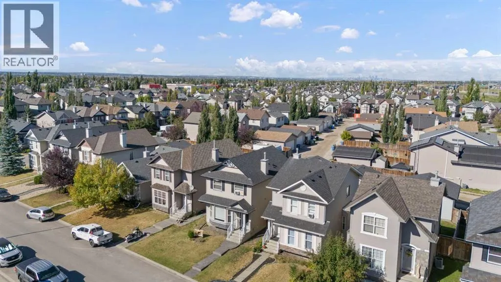 199 Cranberry Close SE