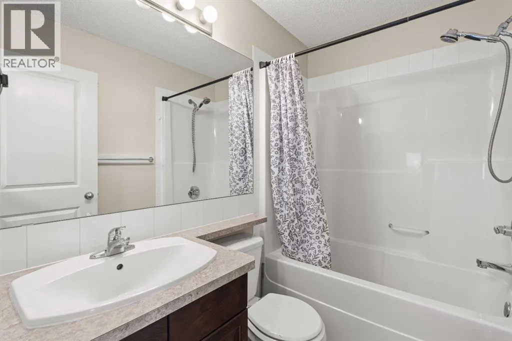 199 Cranberry Close SE