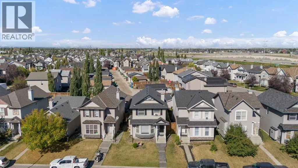 199 Cranberry Close SE