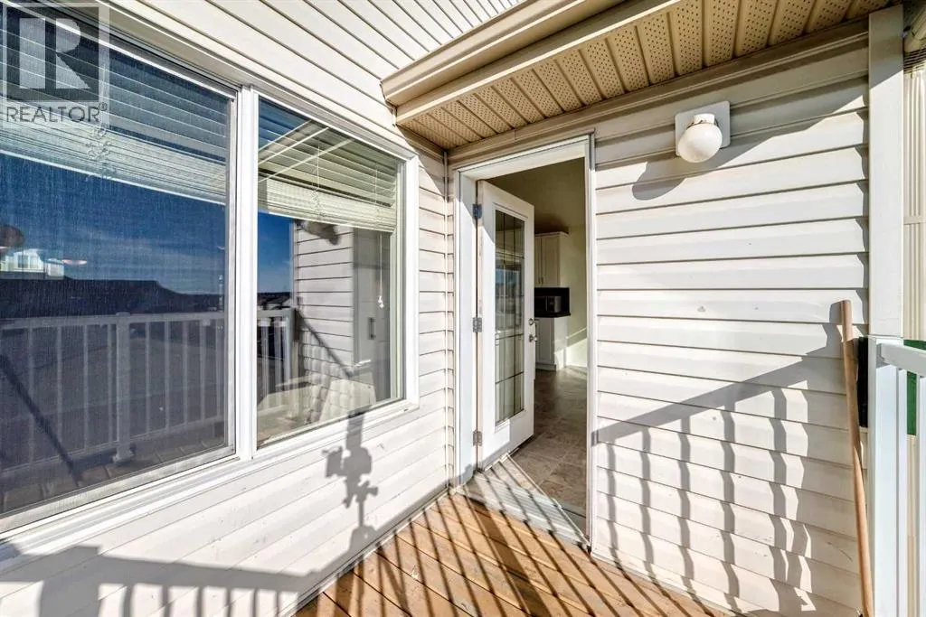 205 Panora Close NW