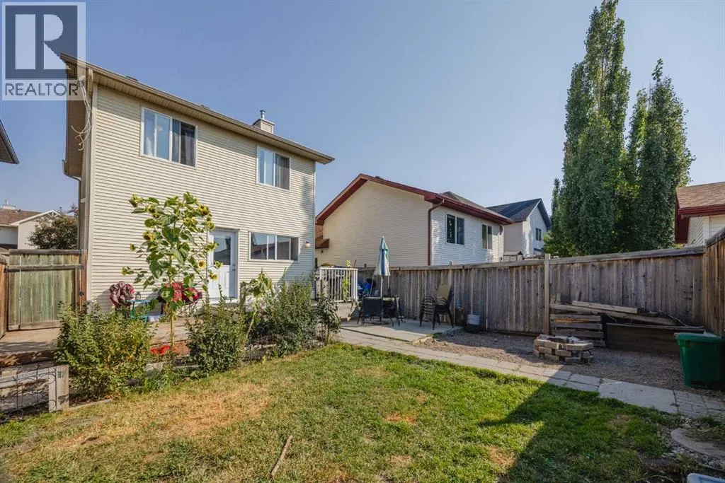 276 Cramond Close SE