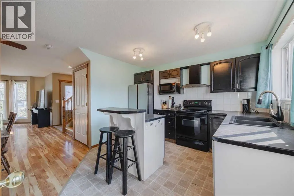 276 Cramond Close SE