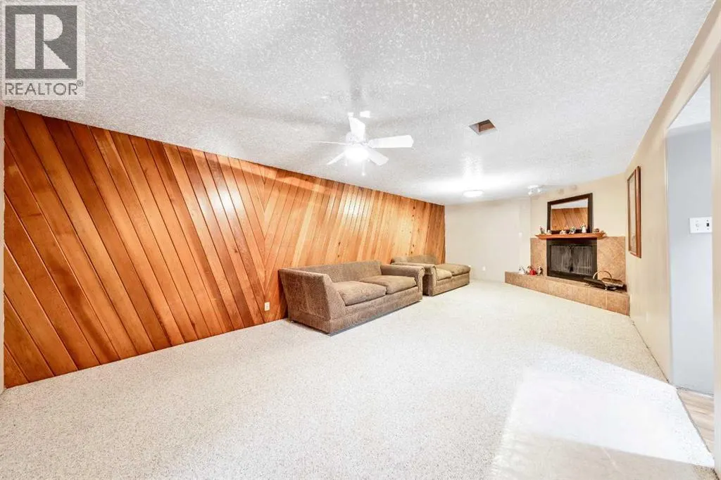508 Canterbury Drive SW