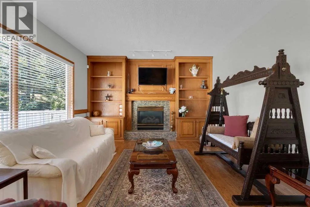 271 Mountain Park Drive SE