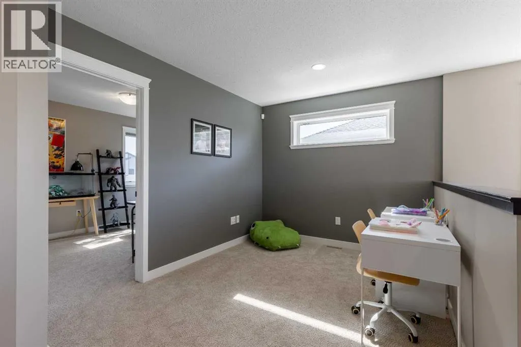 2713 Elm Drive