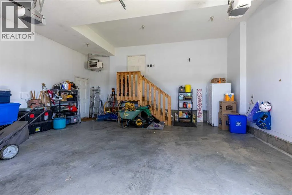 2713 Elm Drive