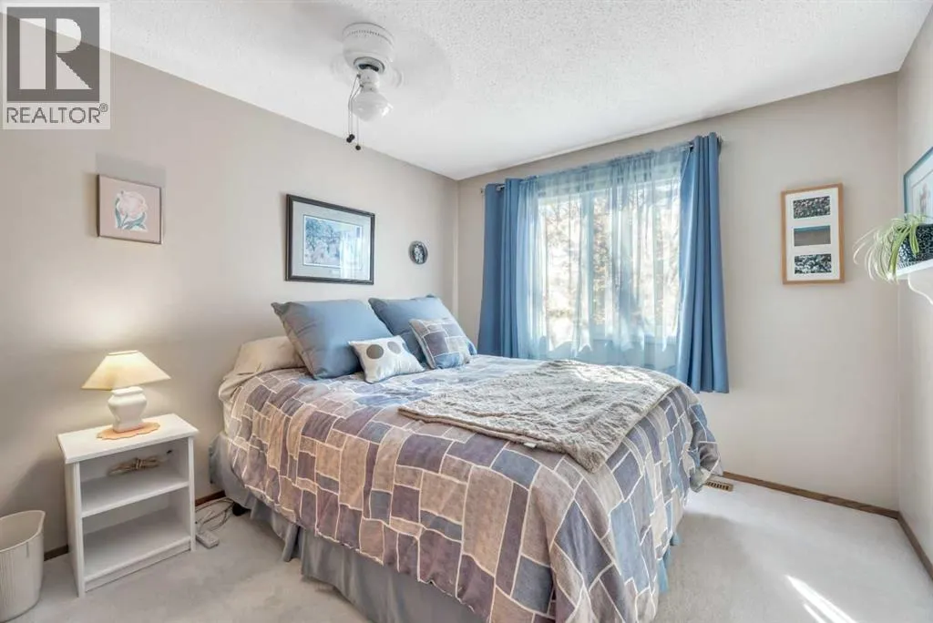 23, 630 Sabrina Road SW