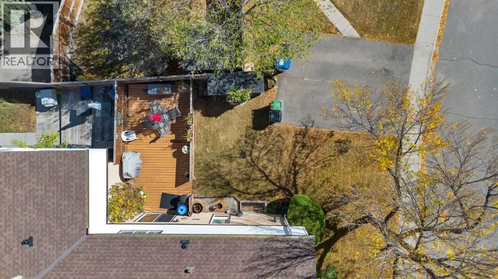 23, 630 Sabrina Road SW