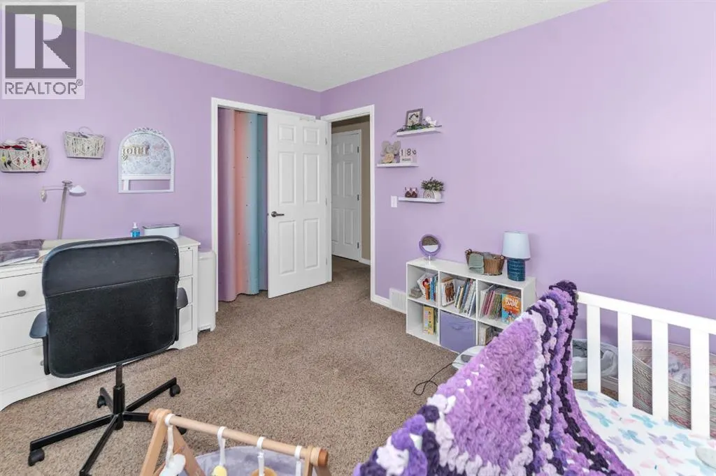 568 Windbrook Heights SW