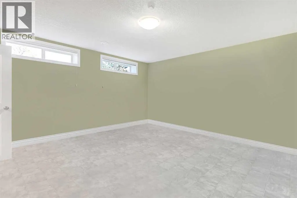 1716 60017 TWP RD 704A