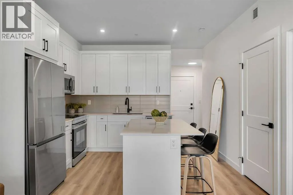 115, 60 Sage Hill Walk NW