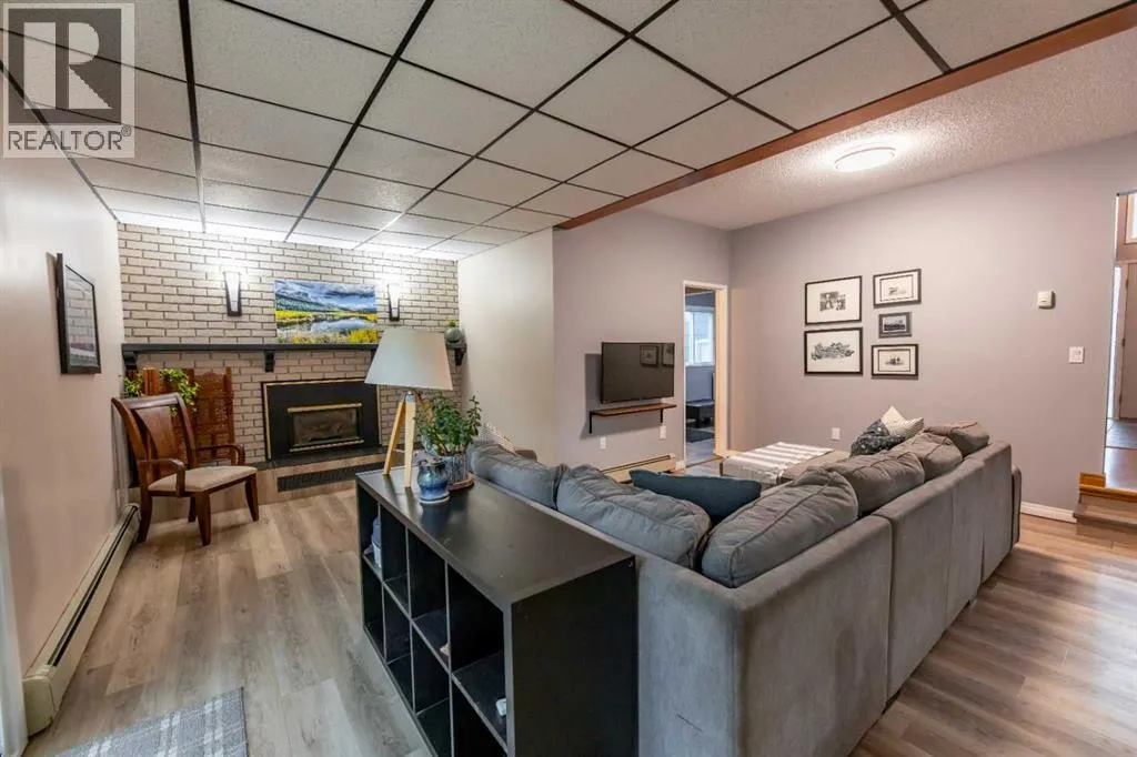 141 Hansen Drive