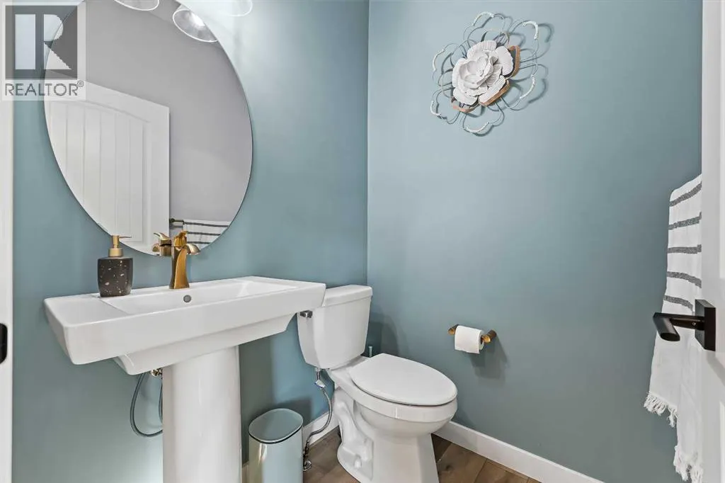 34 Coach Ridge Point SW