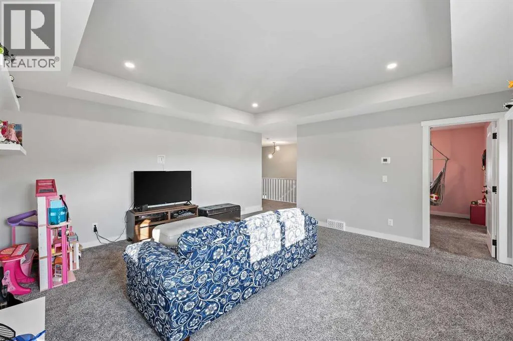 34 Coach Ridge Point SW