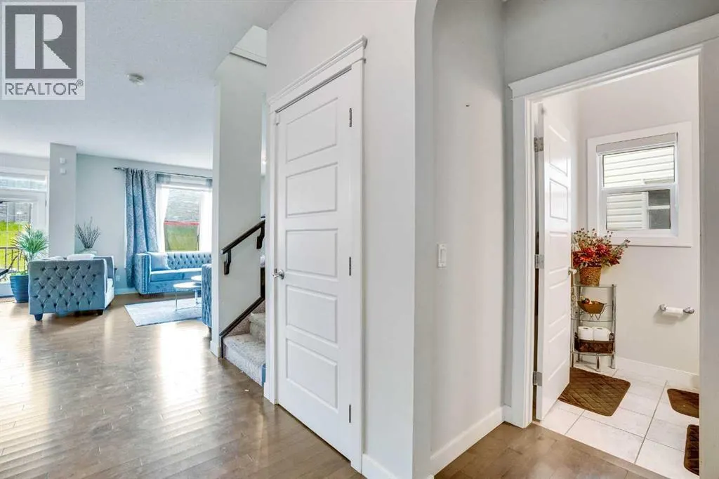 272 Skyview Shores Manor NE