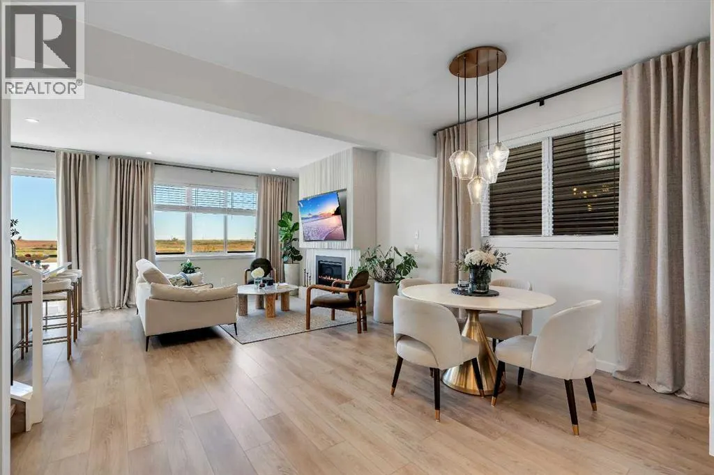 90 Savoy Landing SE