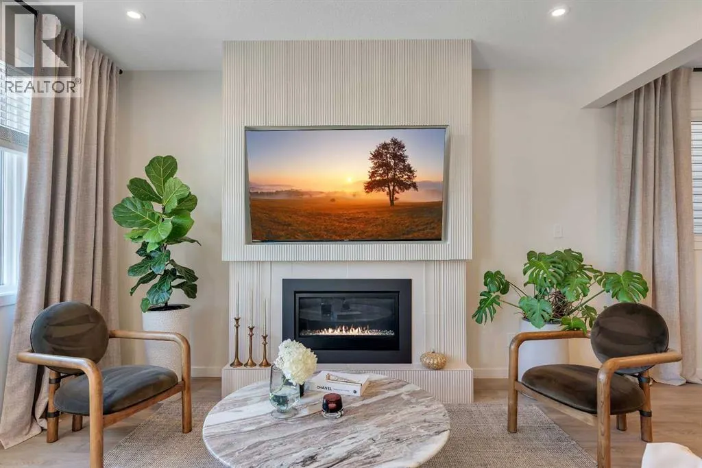 90 Savoy Landing SE