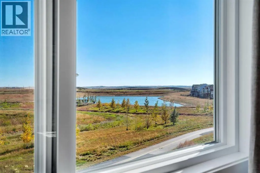 90 Savoy Landing SE