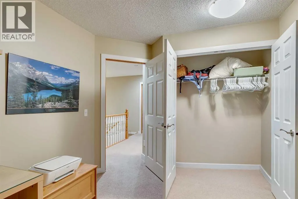 60 Inglewood Cove SE