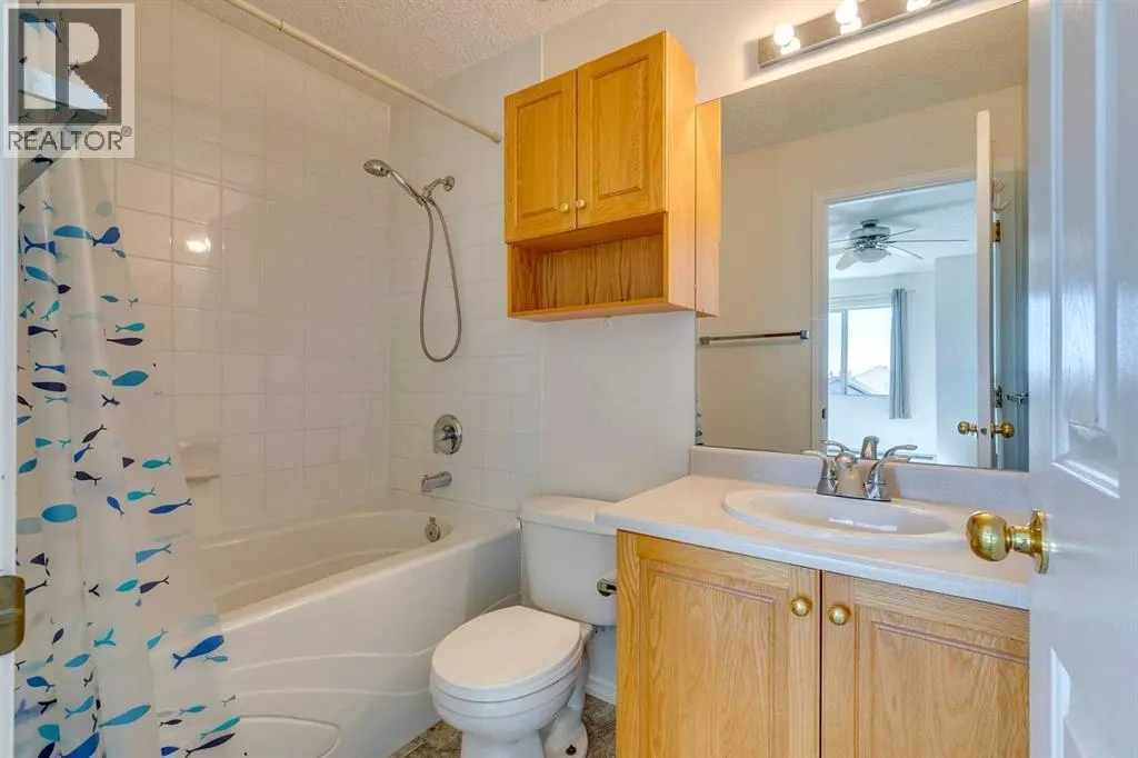 301, 7301 Valleyview Park SE